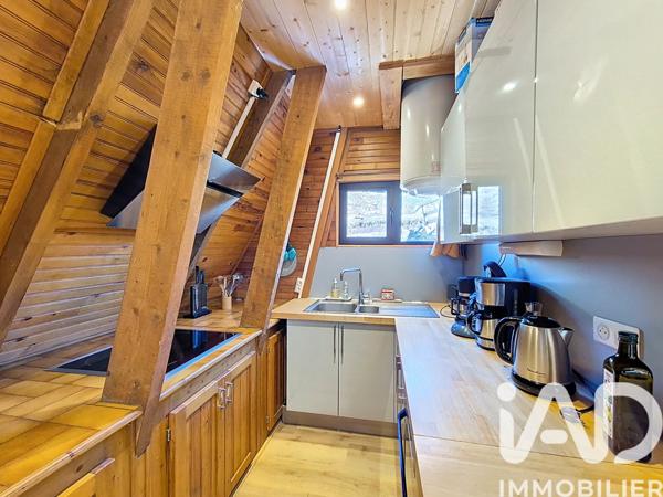 Maison à vendre 8 pièces 166 m² Besse-et-Saint-Anastaise