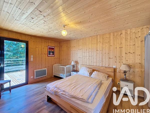 Maison à vendre 8 pièces 166 m² Besse-et-Saint-Anastaise