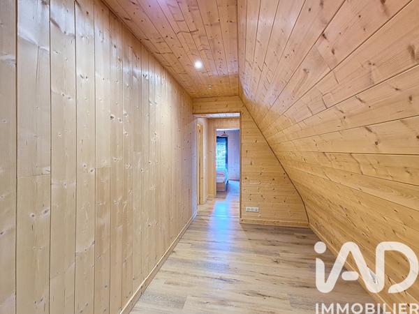 Maison à vendre 8 pièces 166 m² Besse-et-Saint-Anastaise