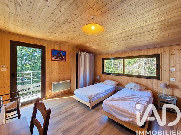 Maison à vendre 8 pièces 166 m² Besse-et-Saint-Anastaise