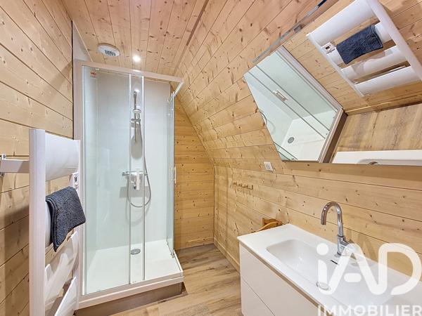 Maison à vendre 8 pièces 166 m² Besse-et-Saint-Anastaise