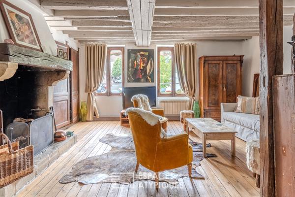 Charmant Triplex à la vue époustouflante au coeur de village