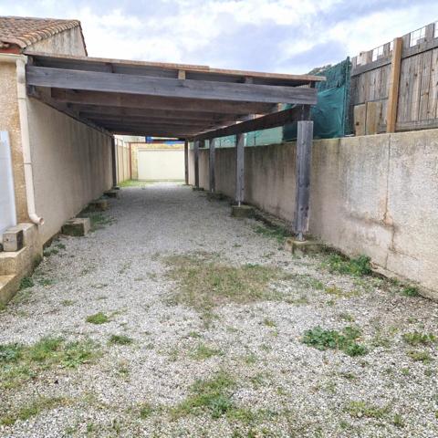 Armissan (11110) VILLA DE PP 93M2 AVEC PISCINE .