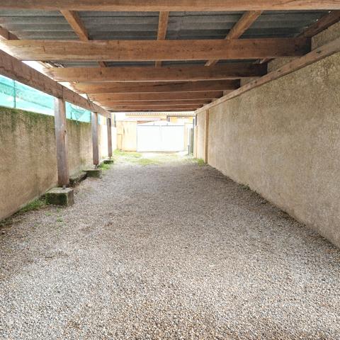 Armissan (11110) VILLA DE PP 93M2 AVEC PISCINE .