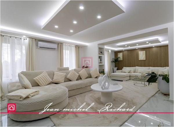 Maison La Vernelle 4 pièce(s) 117 m2