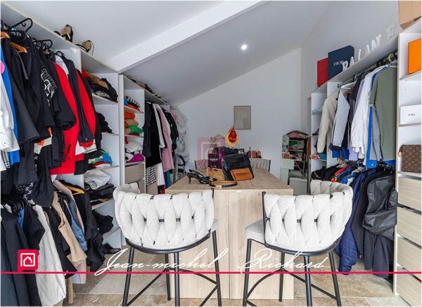 Maison La Vernelle 4 pièce(s) 117 m2