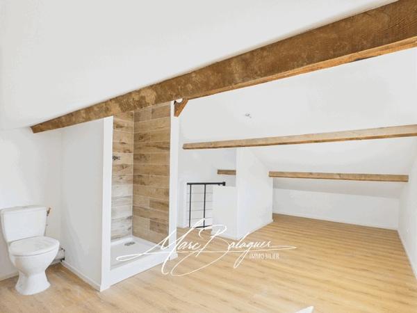 La Garde (83130) LA GARDE - RARE ! Duplex Rénové avec Terrasse + 2 Parkings - Plage à 15 min !