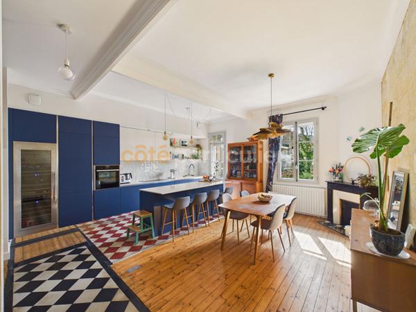 Vente Maison157 m² - 6 Pièces - BORDEAUX (33000)