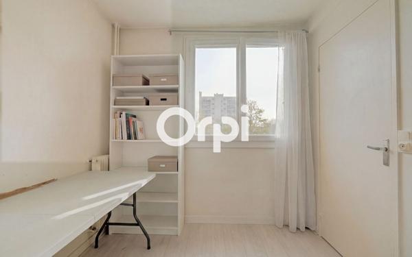 Appartement à vendre    4 pièces • 63,24 m2 Montreuil