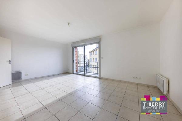 Appartement 2 pièces                                        - 44400 Rezé - Pont Rousseau Centre Réf : 12239