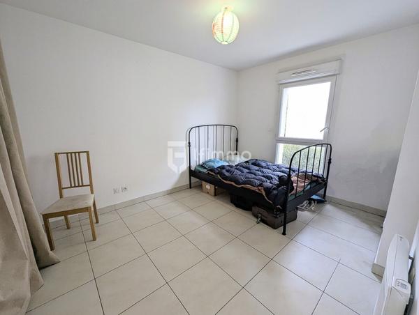 T2 de 41 m² - parking - La Lironde