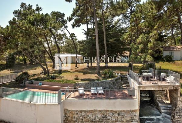 Propriété avec accès direct à la mer – Ile de Ré