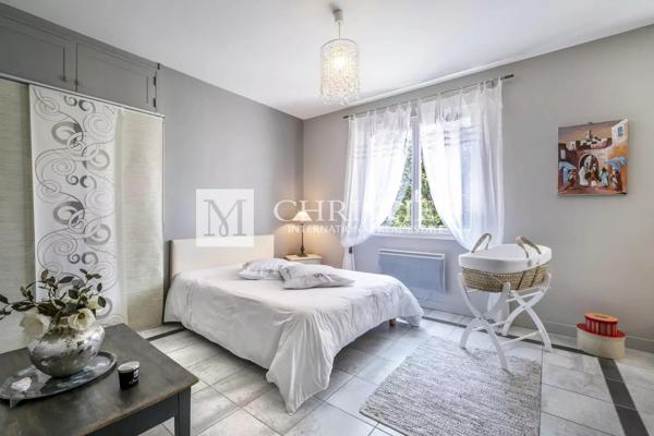 Propriété avec accès direct à la mer – Ile de Ré