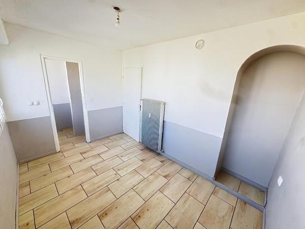 Charmant P1 bis lumineux avec parking privé