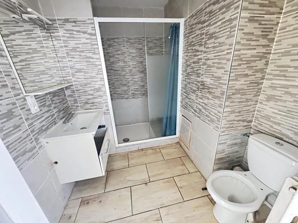 Charmant P1 bis lumineux avec parking privé