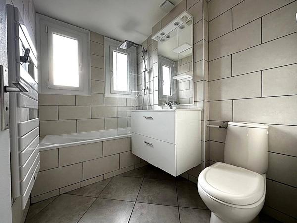 T5 lumineux de 76,49 m² à Cluses – Quartier La Sardagne