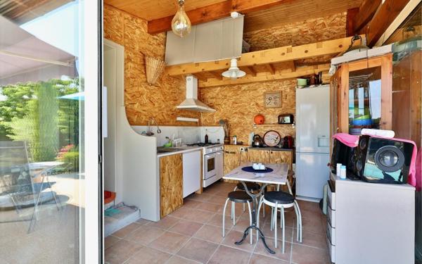 Maison à vendre    9 pièces • 200 m2 Collonges-au-Mont-d'Or