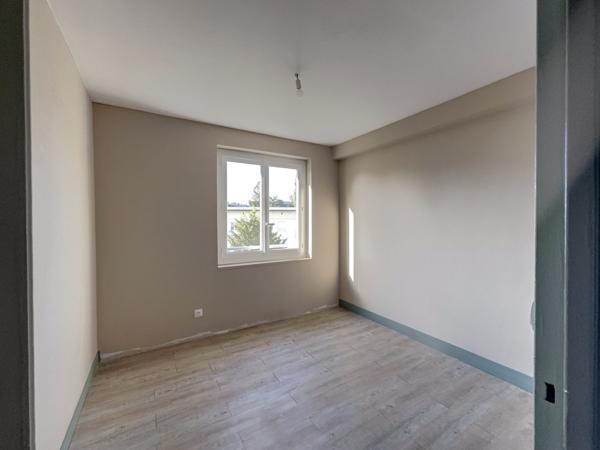 Appartement 3 pièces 65 m² avec double séjour à Gisors 27140