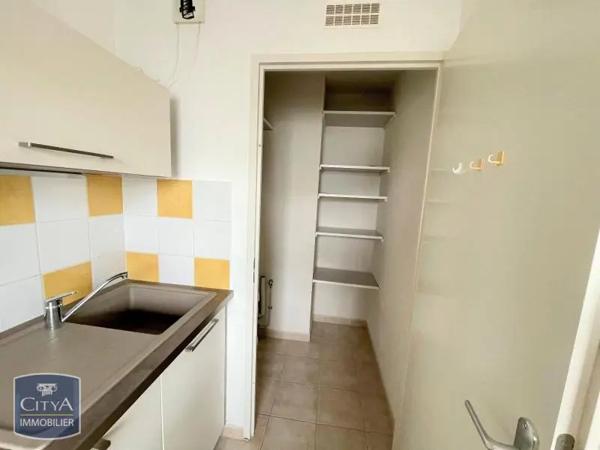 Appartement à louer 2 pièces 45.77m² Alès (30100)