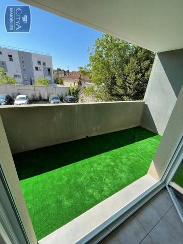 Appartement à louer 2 pièces 45.77m² Alès (30100)