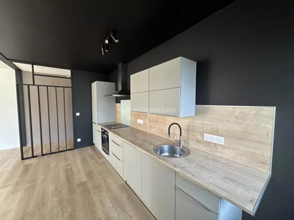 Location                                                      Appartement
                        
                     3 pièces                      92 m2                     à Morteau