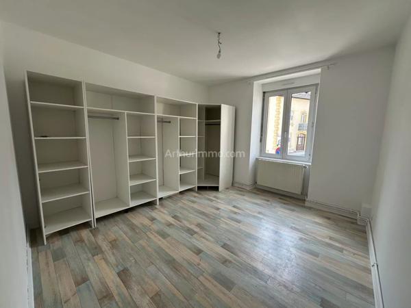 Location                                                      Appartement
                        
                     3 pièces                      92 m2                     à Morteau