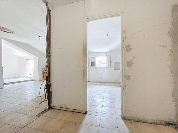 Grasse Centre Historique T4 à rénover