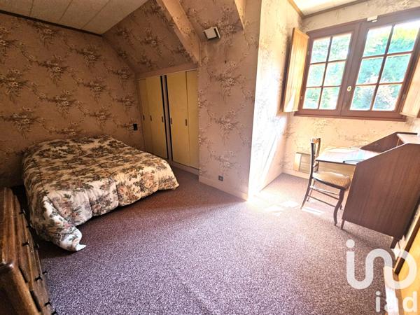 Maison à vendre 8 pièces 225 m² Le Coudray-Montceaux