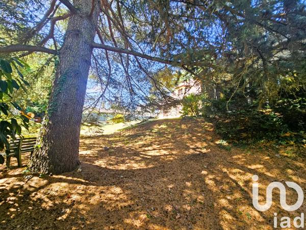 Maison à vendre 8 pièces 225 m² Le Coudray-Montceaux