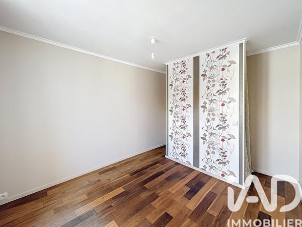 Maison à vendre 9 pièces 147 m² Aÿ-Champagne