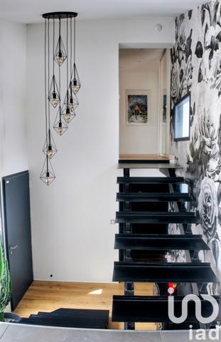 Maison à vendre 6 pièces 208 m² Sury-le-Comtal