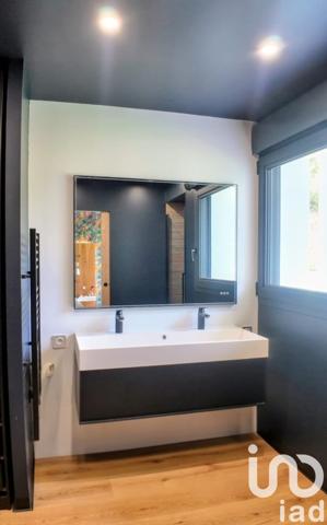 Maison à vendre 6 pièces 208 m² Sury-le-Comtal