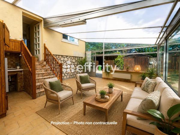 Maison
         5 pièces
        - 107 m² 249 000 € *