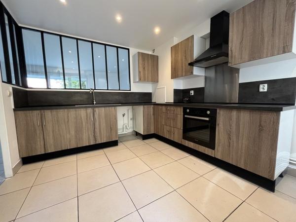 Maison à vendre 336 000 € Pontoise 4 p 88 m² DPE C