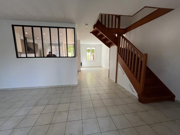 Maison à vendre 336 000 € Pontoise 4 p 88 m² DPE C
