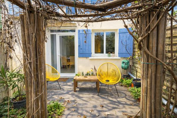 Villeneuve-sur-Lot (47300) Villeneuve sur lot, charmante maison de ville rénovée avec jardinet