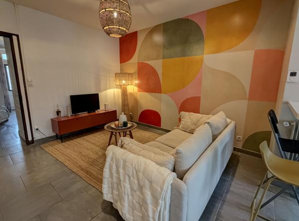 Villeneuve-sur-Lot (47300) Villeneuve sur lot, charmante maison de ville rénovée avec jardinet