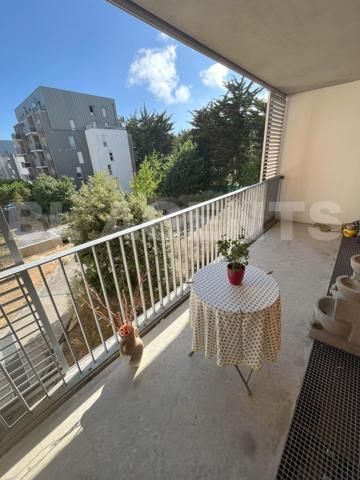 À VENDRE – SAINT-NAZAIRE – APPARTEMENT T3 AVEC GRAND BALCON ET GARAGE EN SOUS-SOL