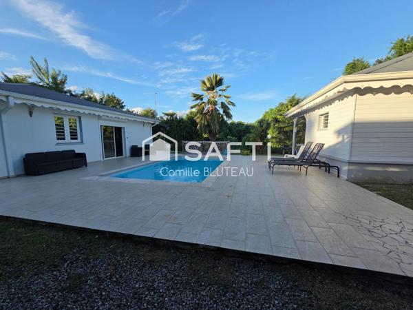 Ensemble immobilier avec piscine, composé de 2 T3 et 1 T2