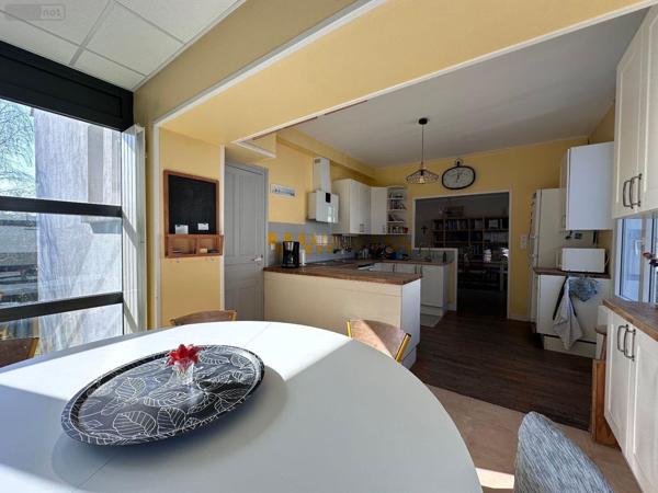 Maison à vendre à Quimper dans le Finistère (29000), ref : 29005-18   
KERNISY
