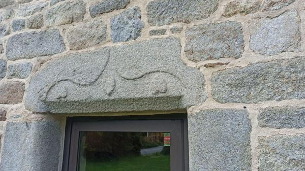 Maison à vendre à Combourg en Ille-et-Vilaine (35270), ref : 091-842   
Campagne sud