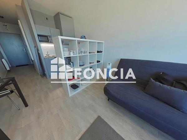 Location Studio meublé 29.2 m² - 62 ET 64 RUE ALFRED KASTLER La Rochelle 17000