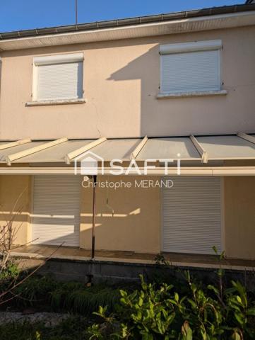 Dans ce centre proche des commerces de INGRANDES