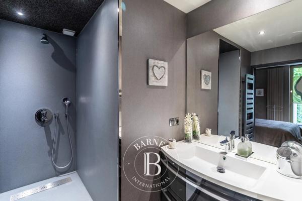 Paris 16ème, Appartement 3 Chambres -  210 m² à vendre