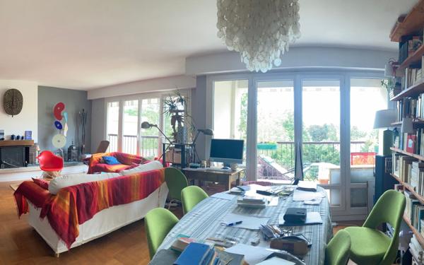 Appartement à louer    5 pièces •    Bures-sur-Yvette