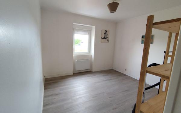 Appartement à louer    3 pièces • 59,66 m2 Saint-Pol-de-Léon