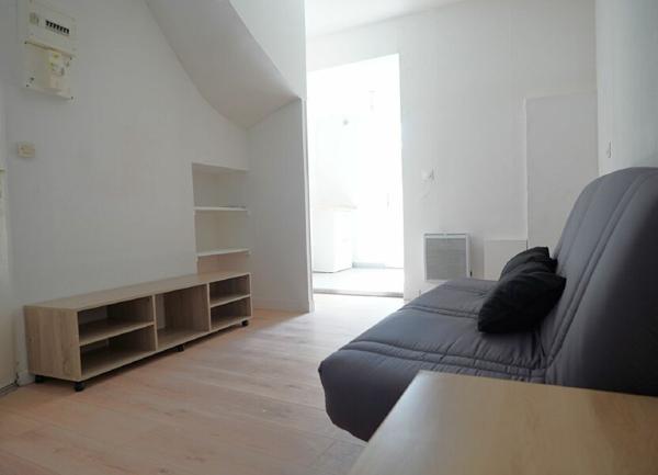 Appartement à louer    1 pièce •  Amiens