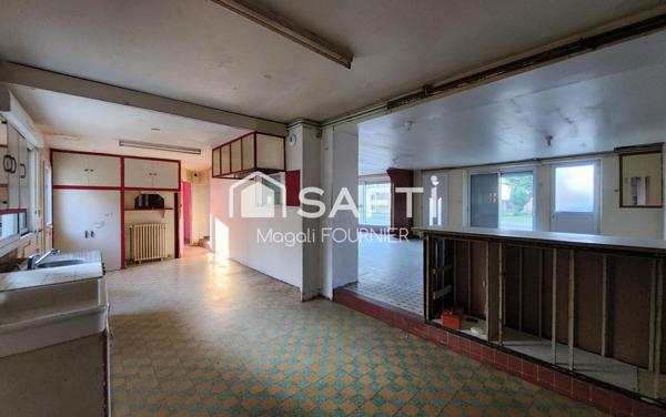 Maison 8 chambres proche des commerces et terrain de 1600m²