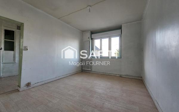 Maison 8 chambres proche des commerces et terrain de 1600m²