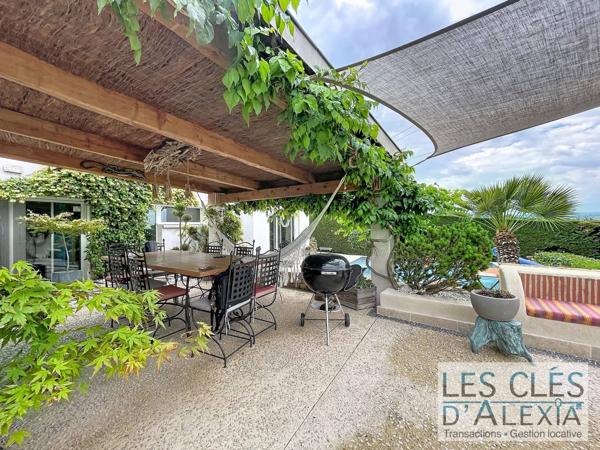 Maison -Trois Chambres- Terrain-Piscine